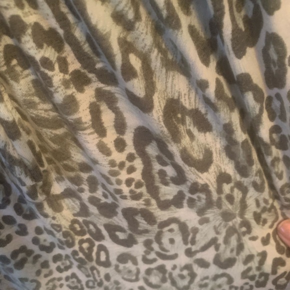 NWOT Gray Animal Print Maxi Dress Sz Large - Picture 4 of 13